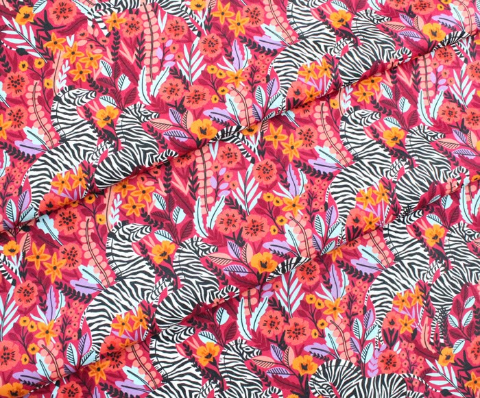 Cloud9 Fabrics / Zebras 227371 Frolocking Zebras Red